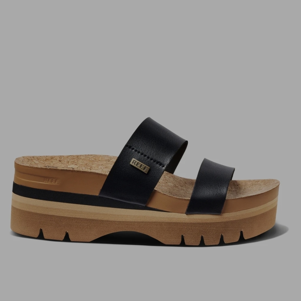 Reef Cushion Vista Higher platform sandal NWT box included
